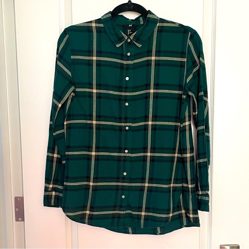 H&M Deep Green Plaid Flannel Button Up